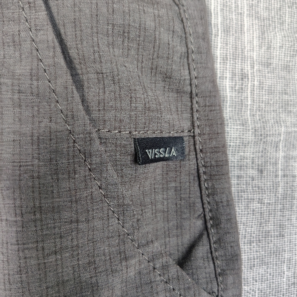 Vissla Shorts Mens Size 31 Gray Walkshorts Stretch Casual Quick Dry - Picture 2 of 13